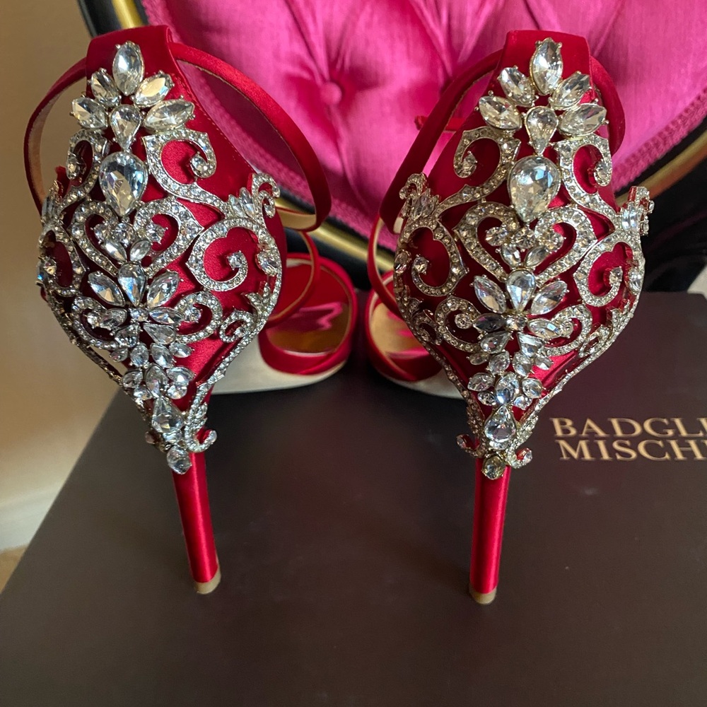 Badgley Mischka Karmen Red Satin Crystals Heels 9 Rhinestones NWT